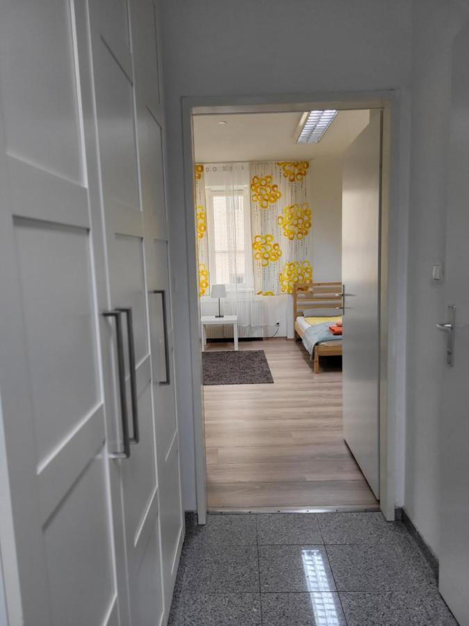 Budget Studio Near Prater Vienna Luaran gambar