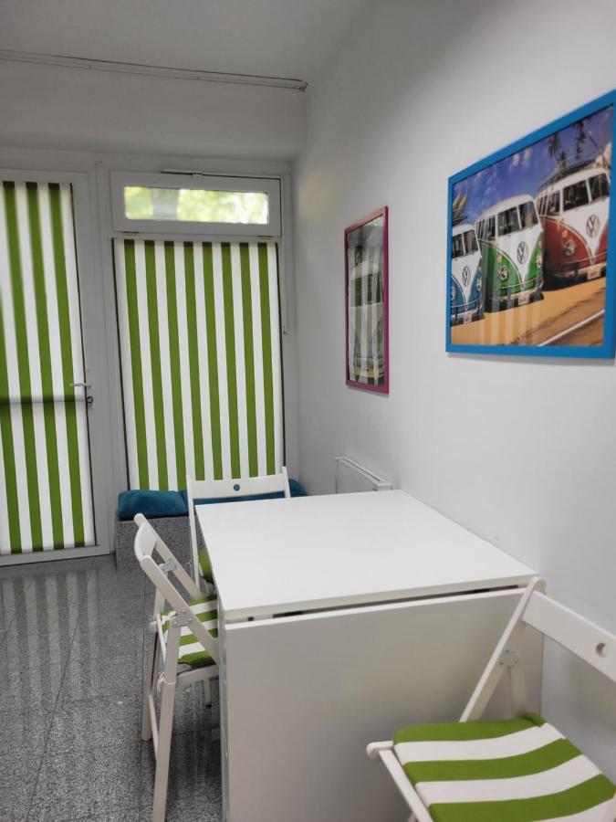 Budget Studio Near Prater Vienna Luaran gambar